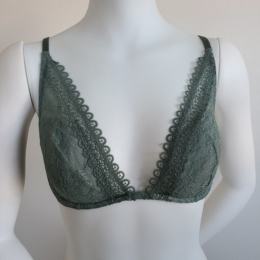 Victoria's Secret- 36D Very Sexy